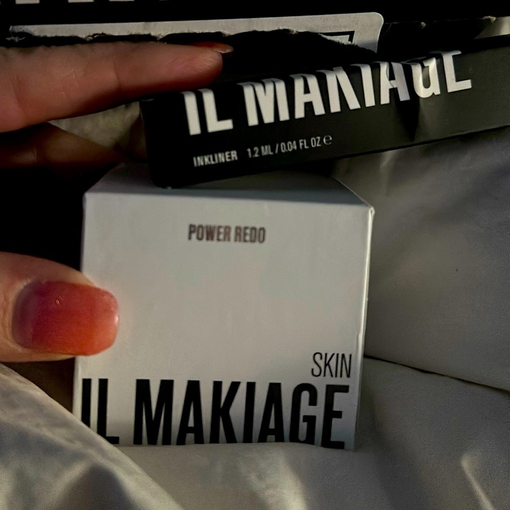 IL Makiage POWER REDO NIB & Inkliner in black full size